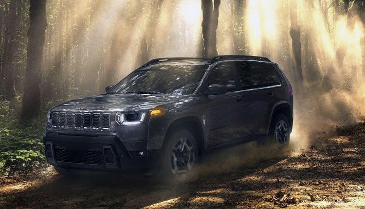 The next-generation Jeep® Cherokee is coming late 2025. (PRNewsfoto/Stellantis)